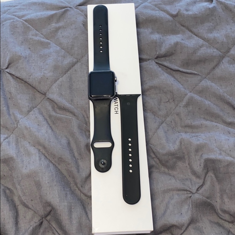 Apple Watch series 1 42mm space grey aluminum - Picture 1 of 4